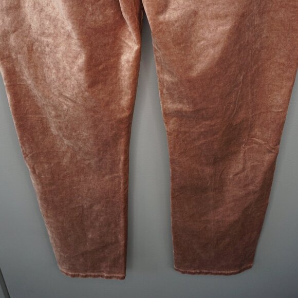 New Paige Cindy Velvet Straight Leg Twisted Seam Pants in Warm Suede size 34 - Picture 12 of 16